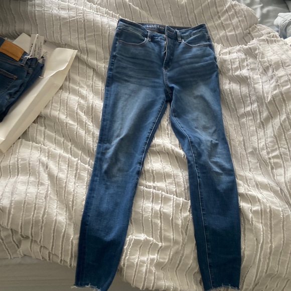 American Eagle Super Hi-Rise Jegging - Picture 1 of 4